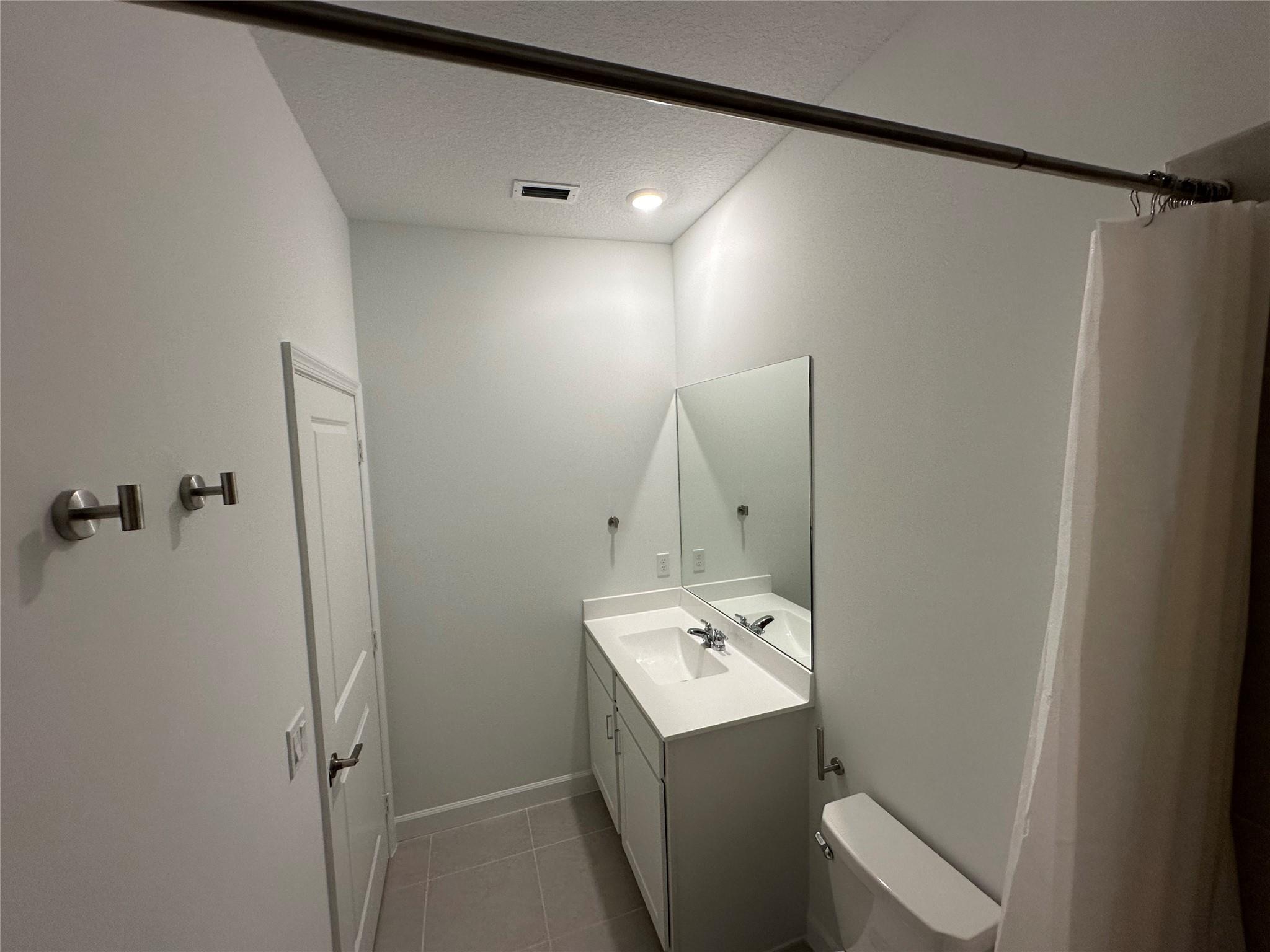 VERANDA PLAT NO. 9 - Residential Lease