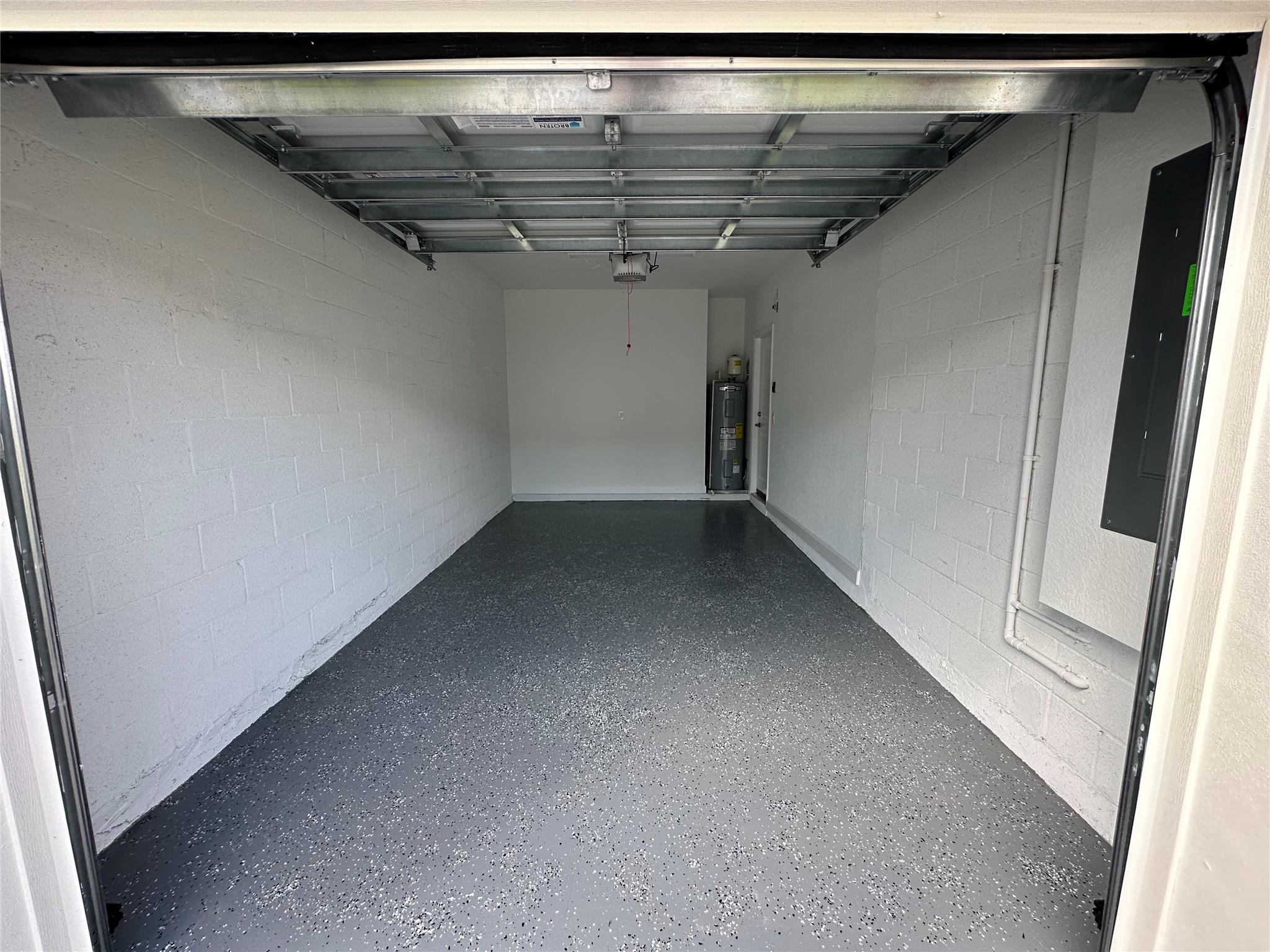 VERANDA PLAT NO. 9 - Residential Lease