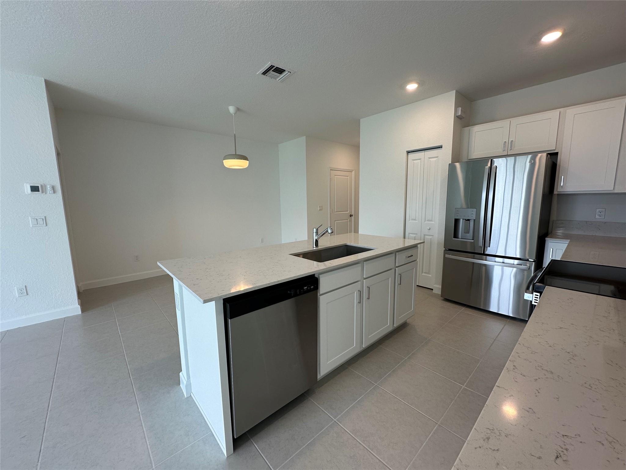 VERANDA PLAT NO. 9 - Residential Lease