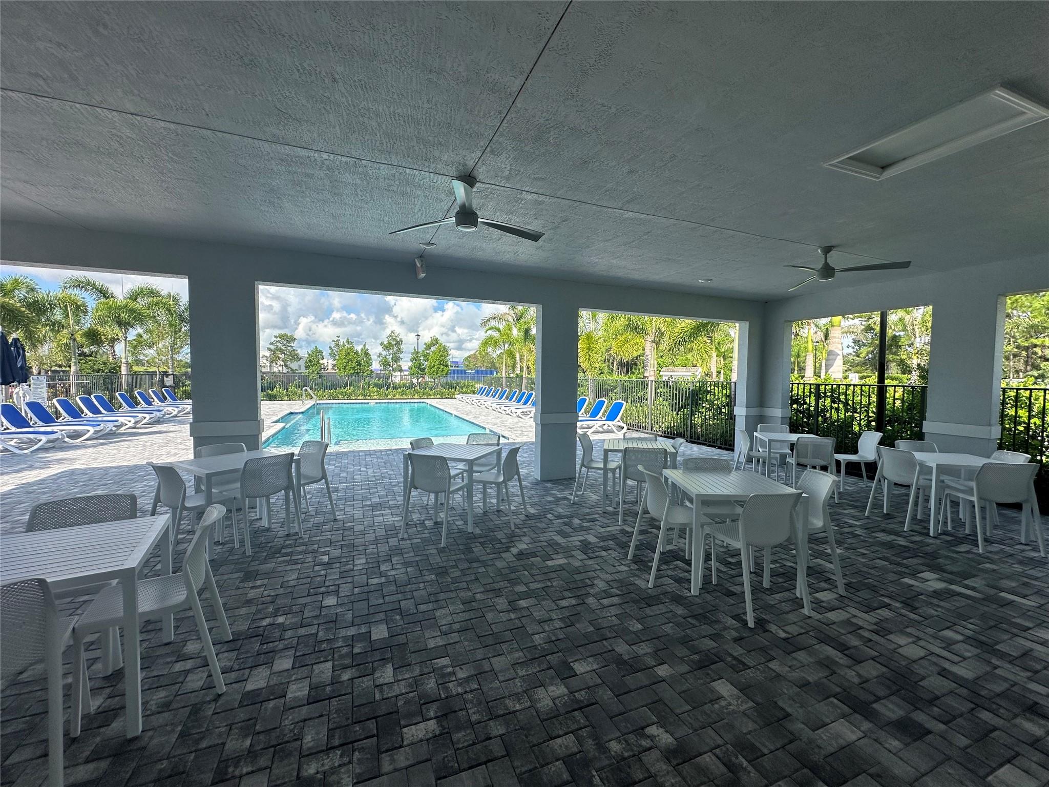 VERANDA PLAT NO. 9 - Residential Lease