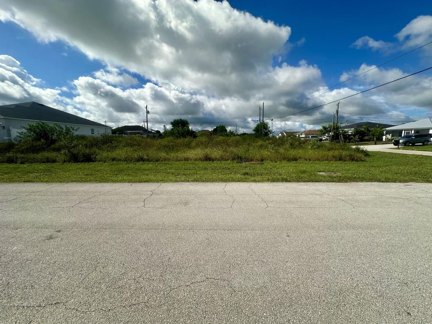 Build your dream home on this oversized corner lot in one of Port St. Lucie's most desirable non-HOA locations! This is a rare opportunity to own a spacious, well-located lot in a growing area of Port St. Lucie. Whether you're an investor or looking to build your forever home, this property checks all the boxes! Just minutes to I-95 & Florida Turnpike- easy commute north or south. Close to shopping, dining, beaches, and golf courses. Excellent nearby schools.