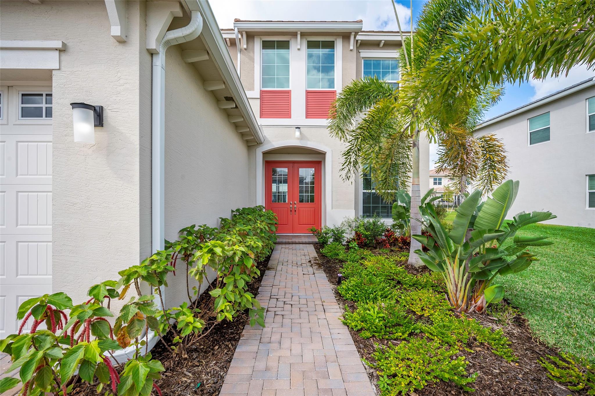 5573 Zestar Lane
