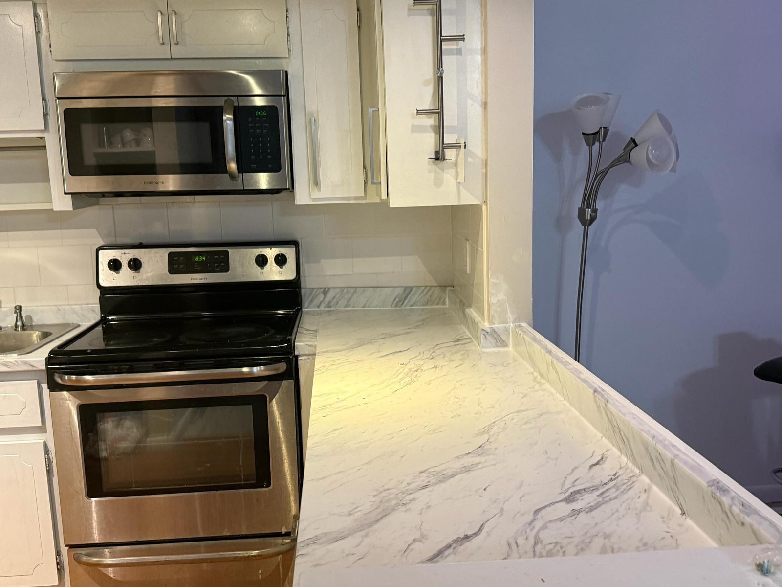 Brentwood Townhouse - Residential