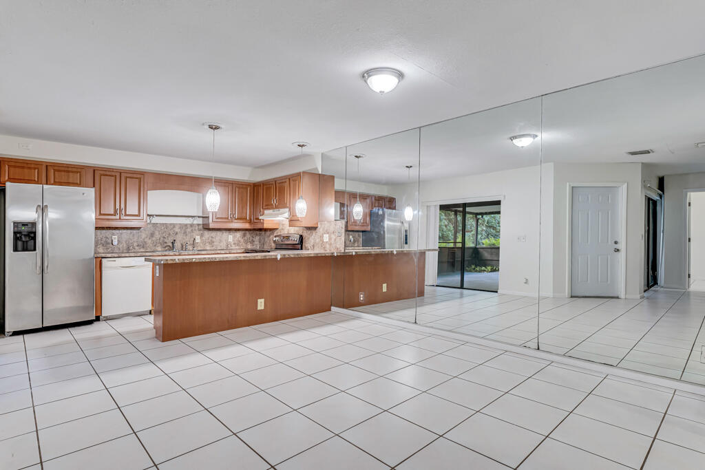 VILLAGE OF TURNBERRY PH II - Residential