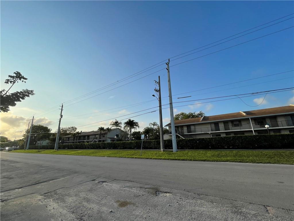 CRYSTAL HILLS - Residential