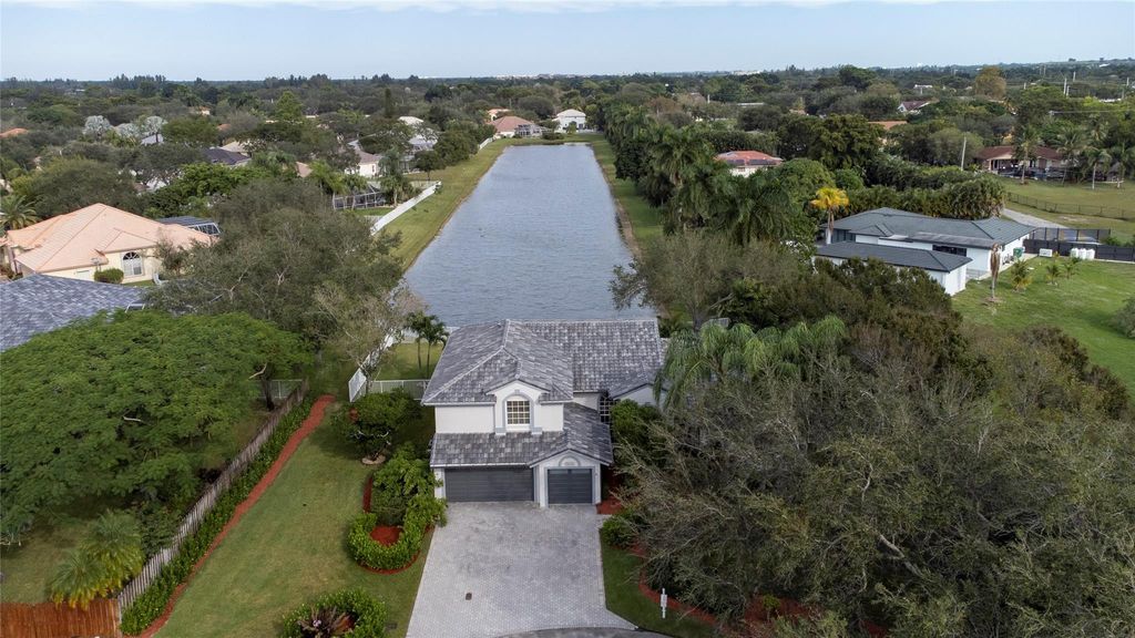 Photo of 16201 Owasco Circle, Davie, FL 33331 (MLS # F10412109)