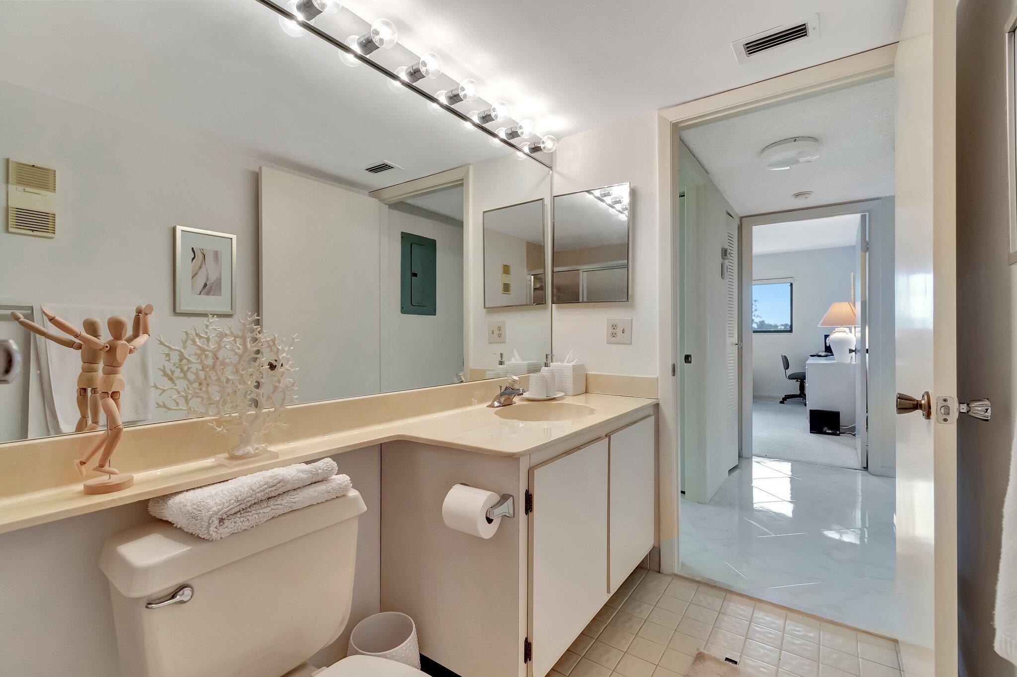 Lakes of Delray/Watersedge - Residential