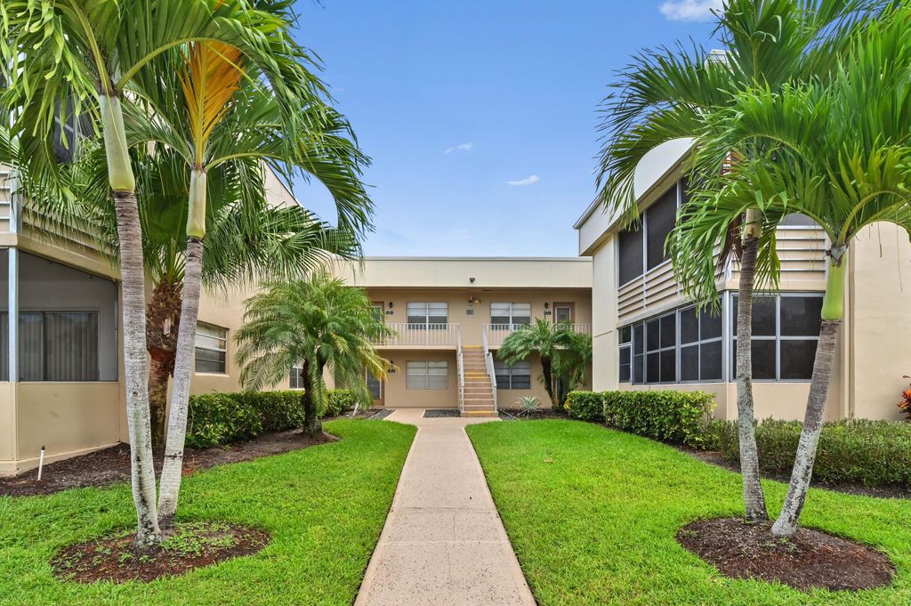 Photo of 389 Capri Dr, Delray Beach, FL 33484 (MLS # B26009484)