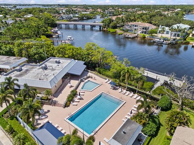 RIVERBEND CONDO - Residential