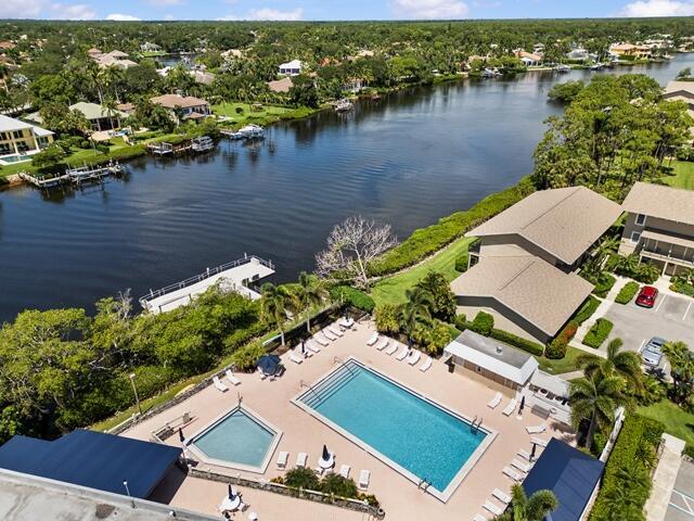 RIVERBEND CONDO - Residential