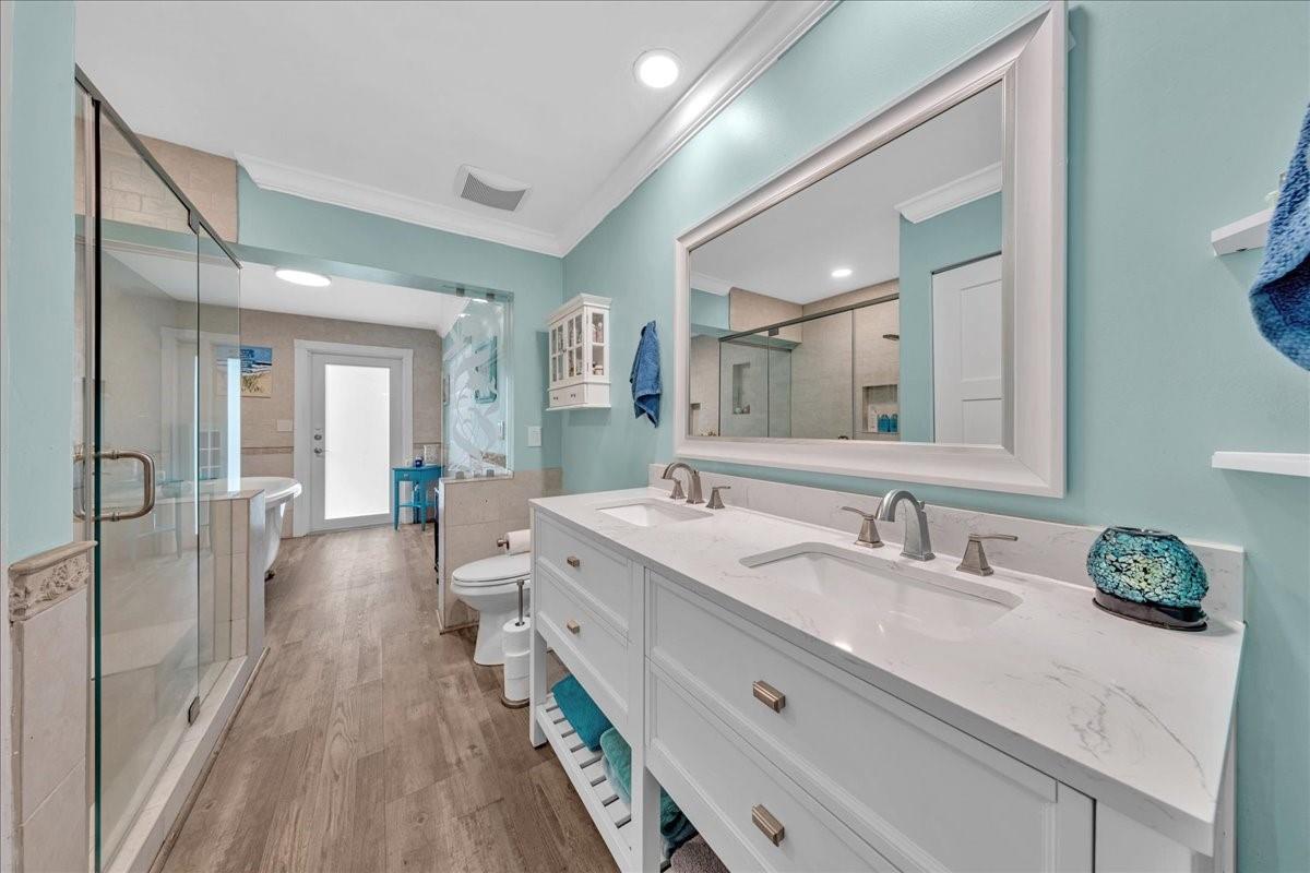 Hiatus Ranchettes 92-36 B - Residential Lease