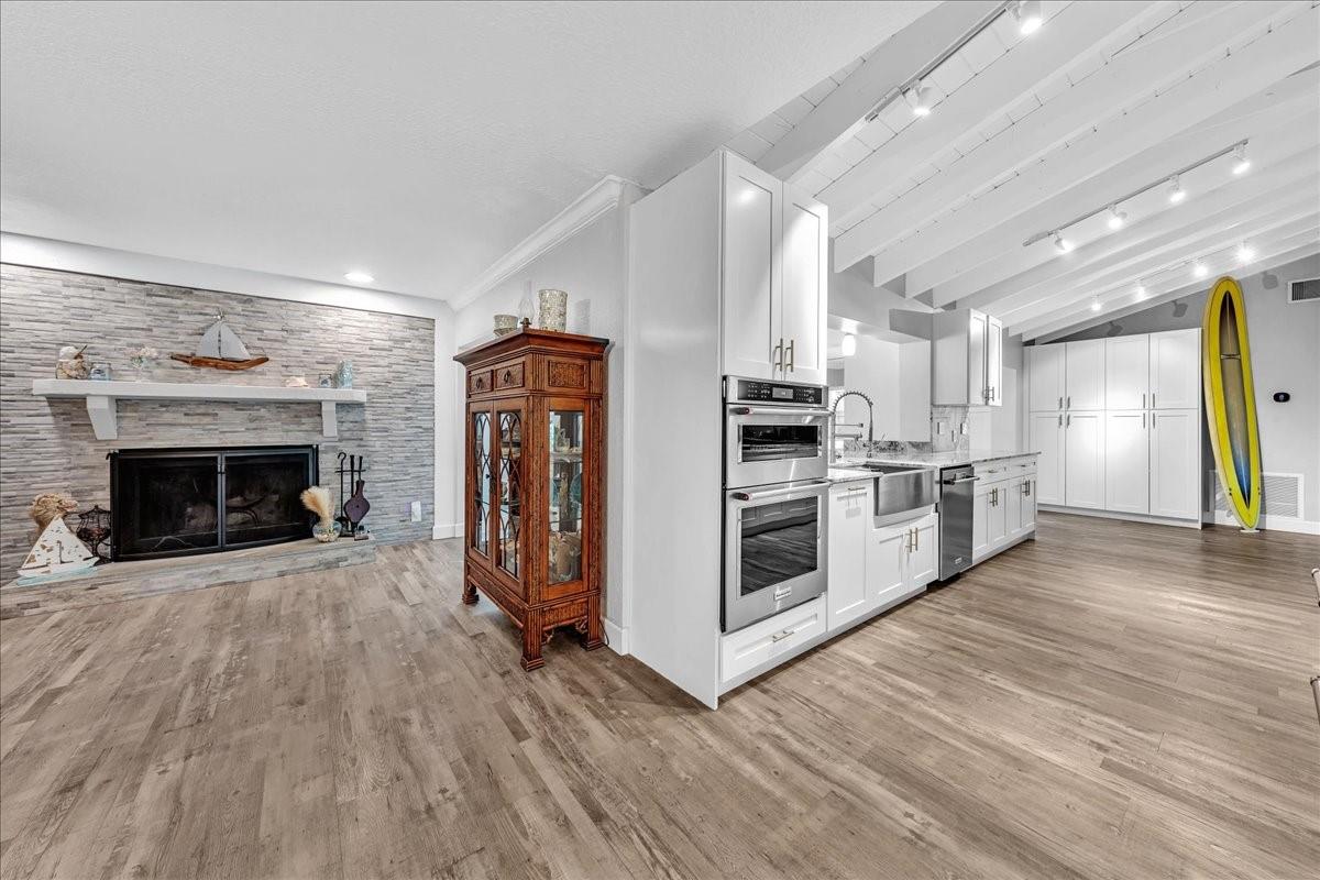 Hiatus Ranchettes 92-36 B - Residential Lease