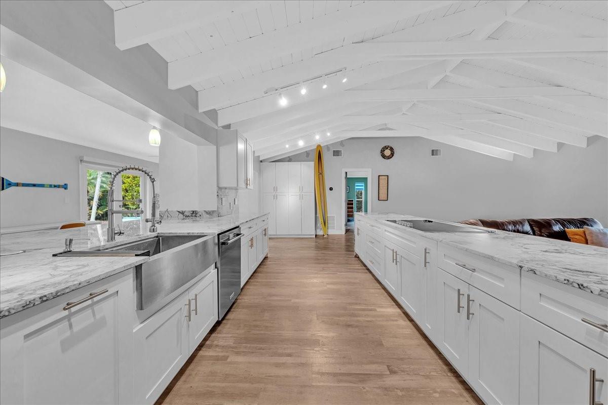 Hiatus Ranchettes 92-36 B - Residential Lease