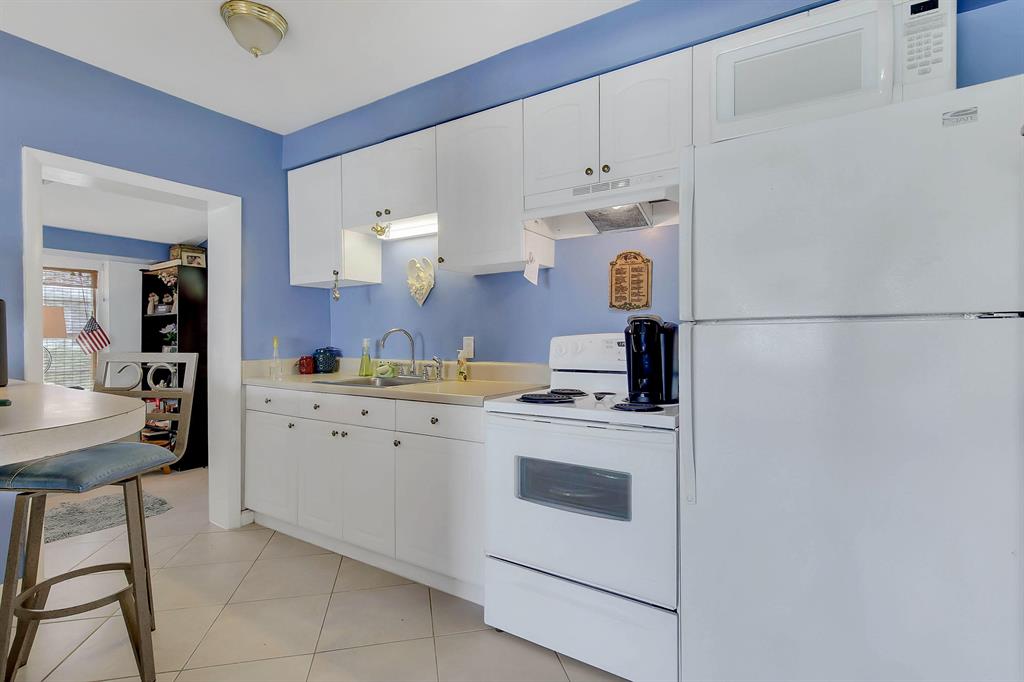 Boca Raton Riviera - Commercial Sale