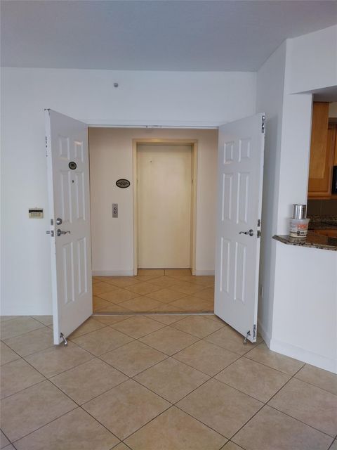 100 S Birch Road 1005D Fort Lauderdale FL 33316