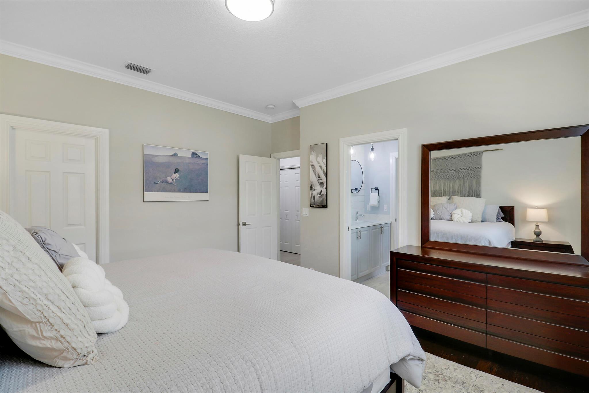 MYSTIC COVE - Residential