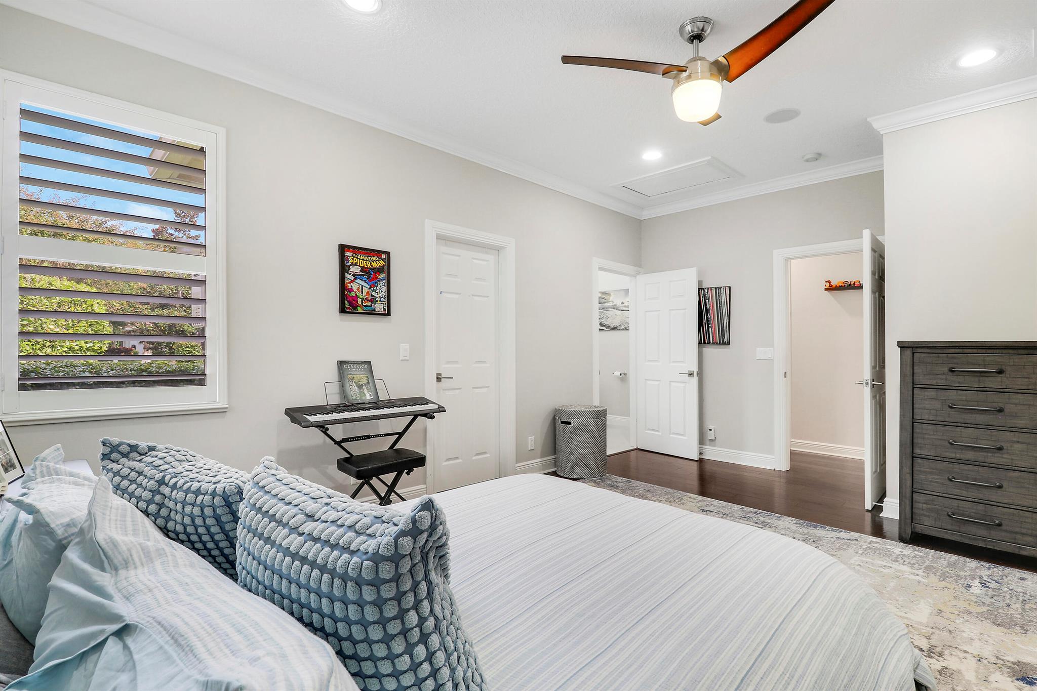 MYSTIC COVE - Residential