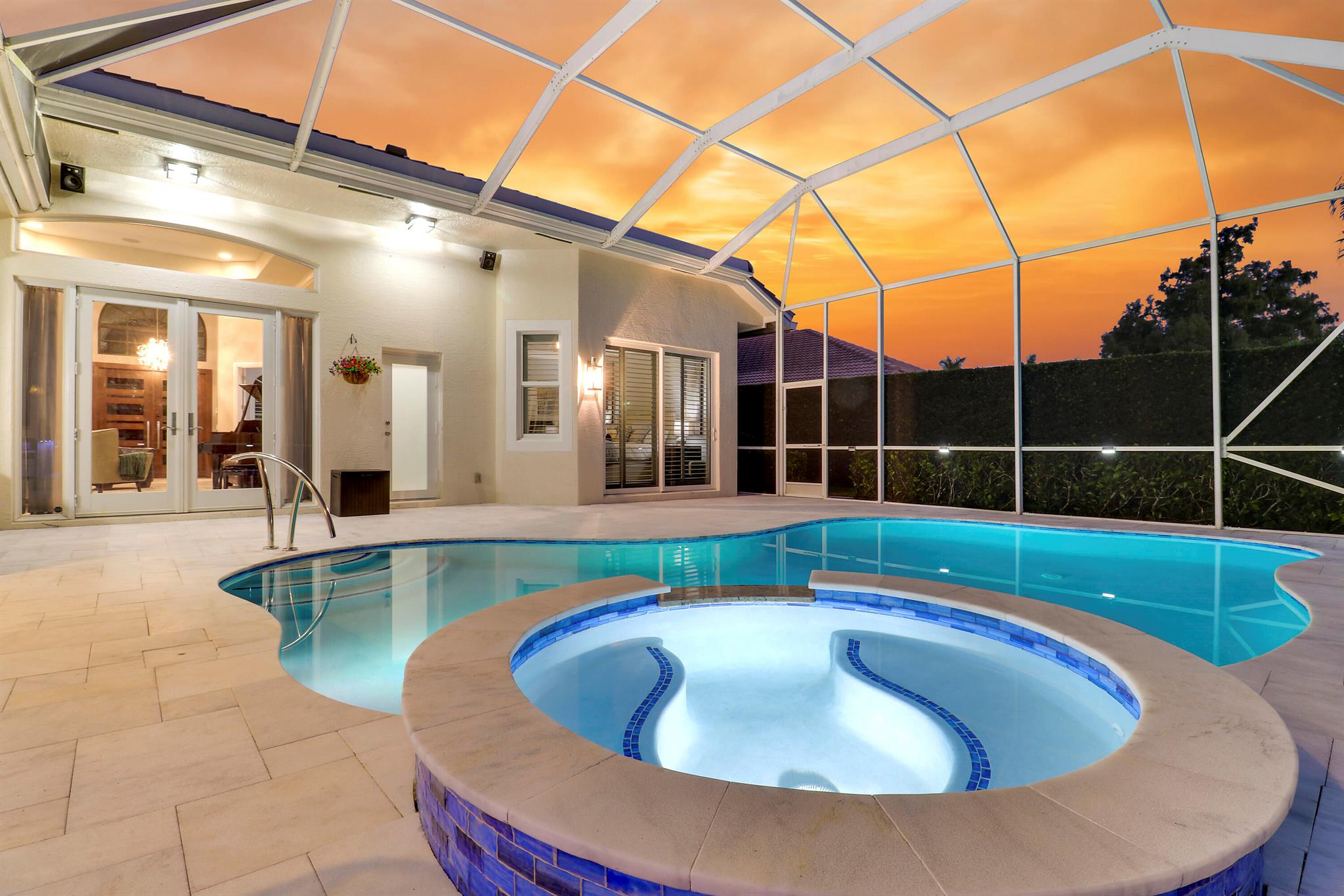 MYSTIC COVE - Residential