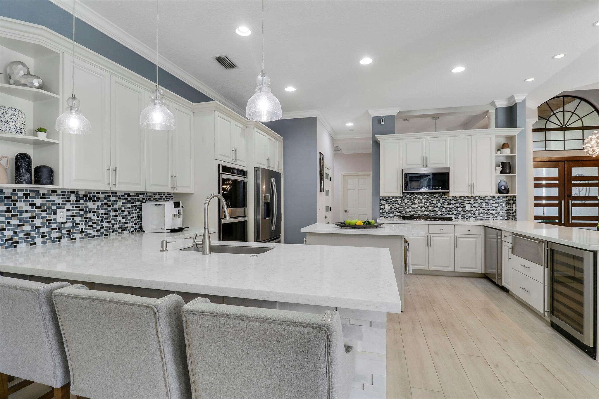 MYSTIC COVE - Residential