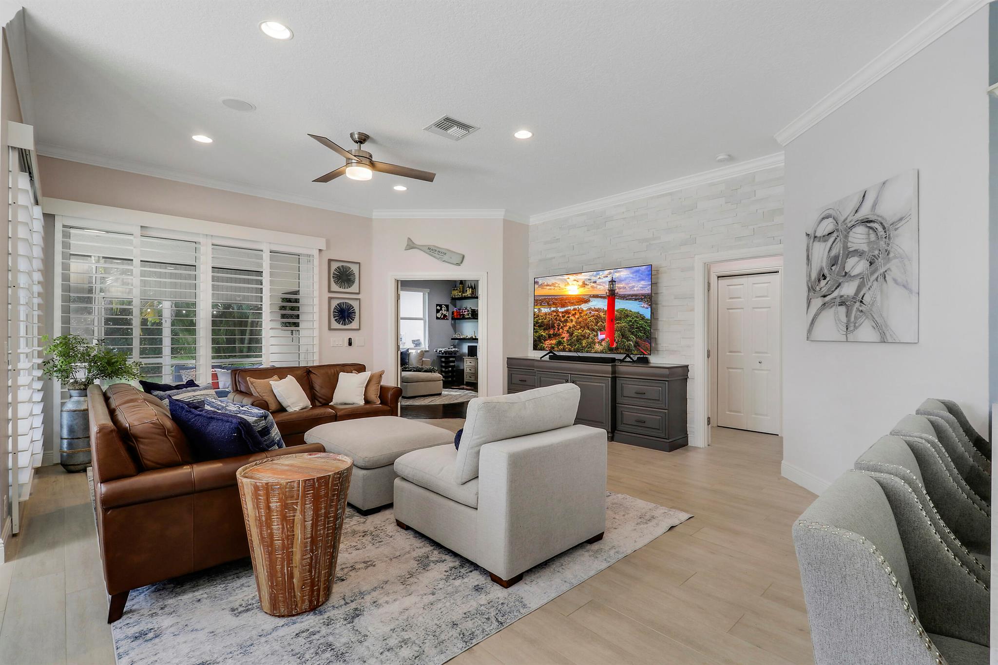 MYSTIC COVE - Residential