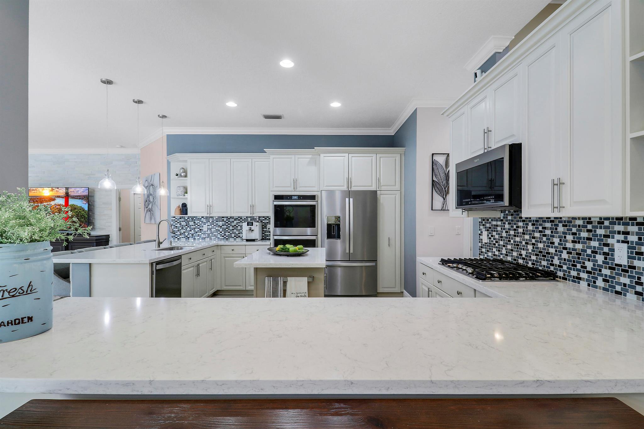 MYSTIC COVE - Residential