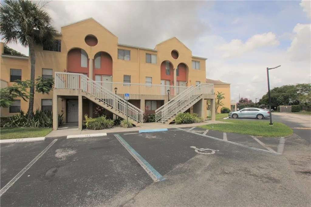 5200 NW 31st Ave Unit E96