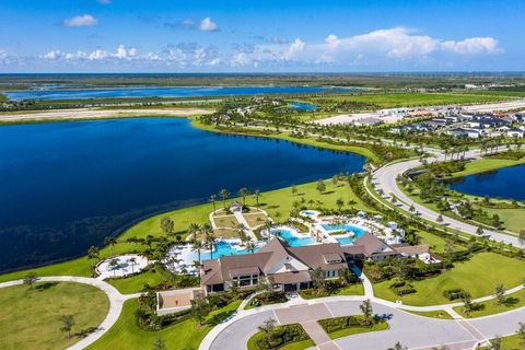 A home in Loxahatchee