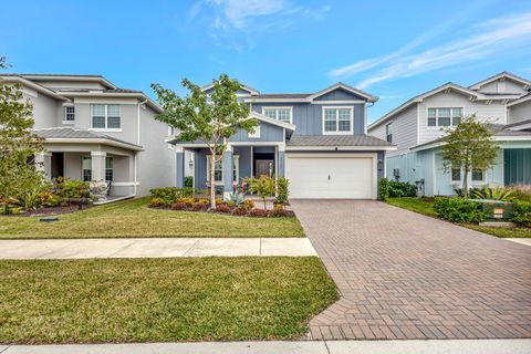 A home in Loxahatchee