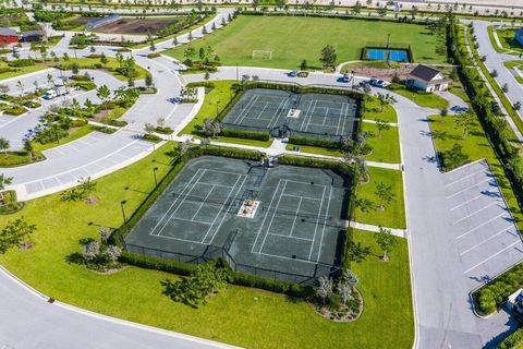 A home in Loxahatchee