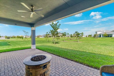 A home in Loxahatchee