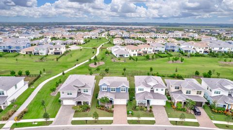 A home in Loxahatchee