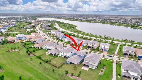 A home in Loxahatchee