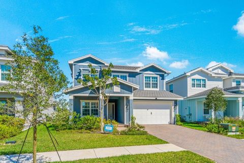 A home in Loxahatchee