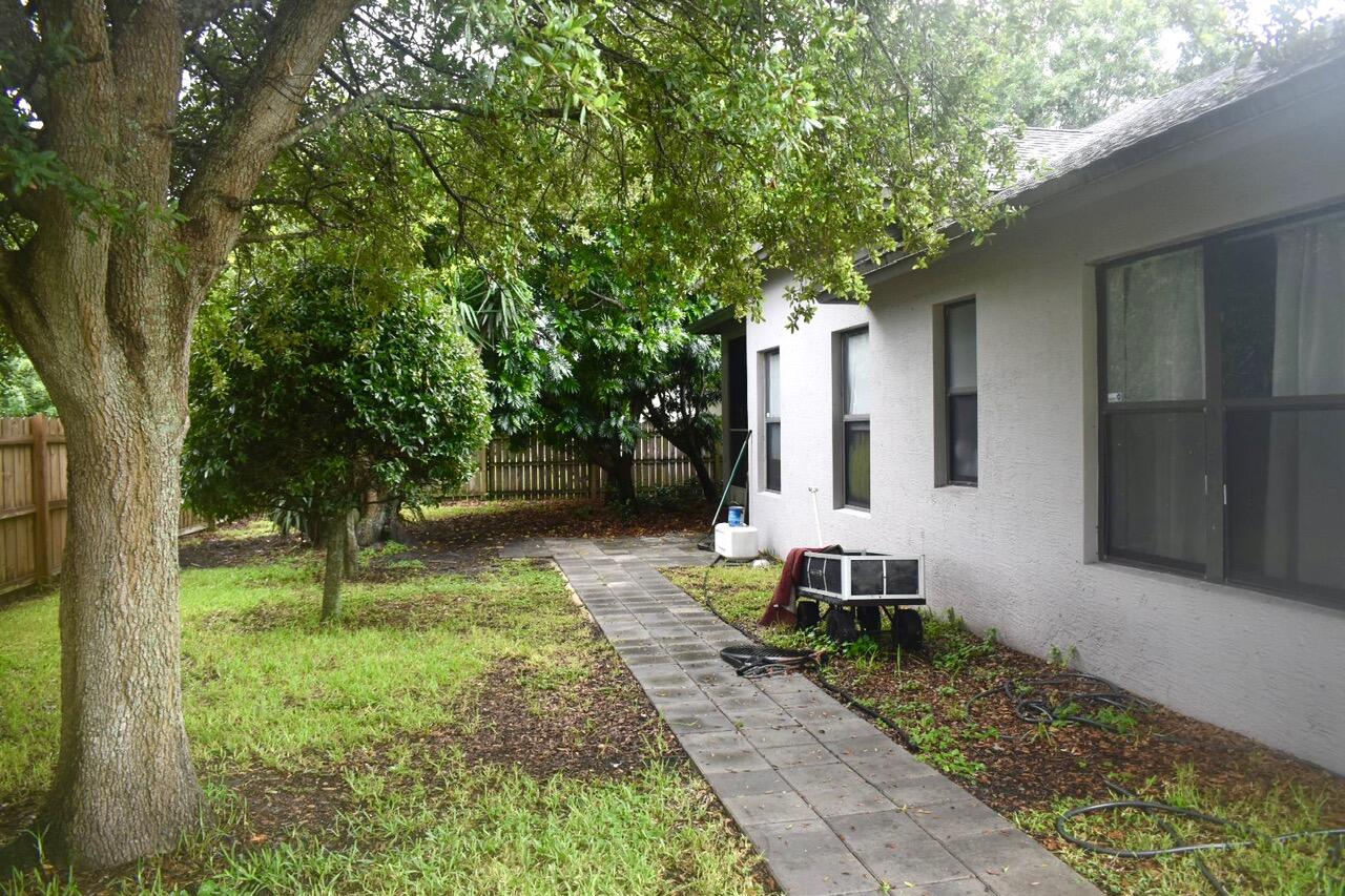 PORT ST LUCIE SECTION 27 - Residential