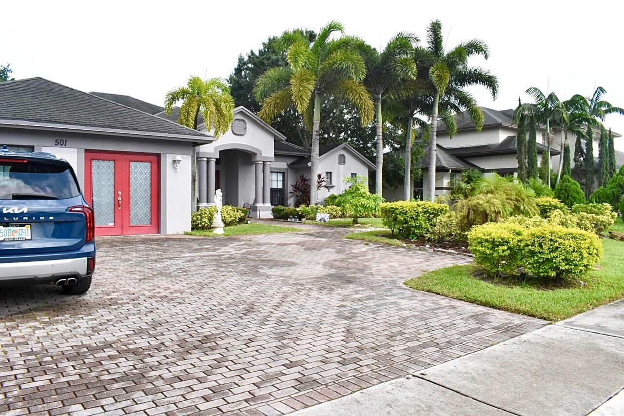 501 SW Bayshore Boulevard