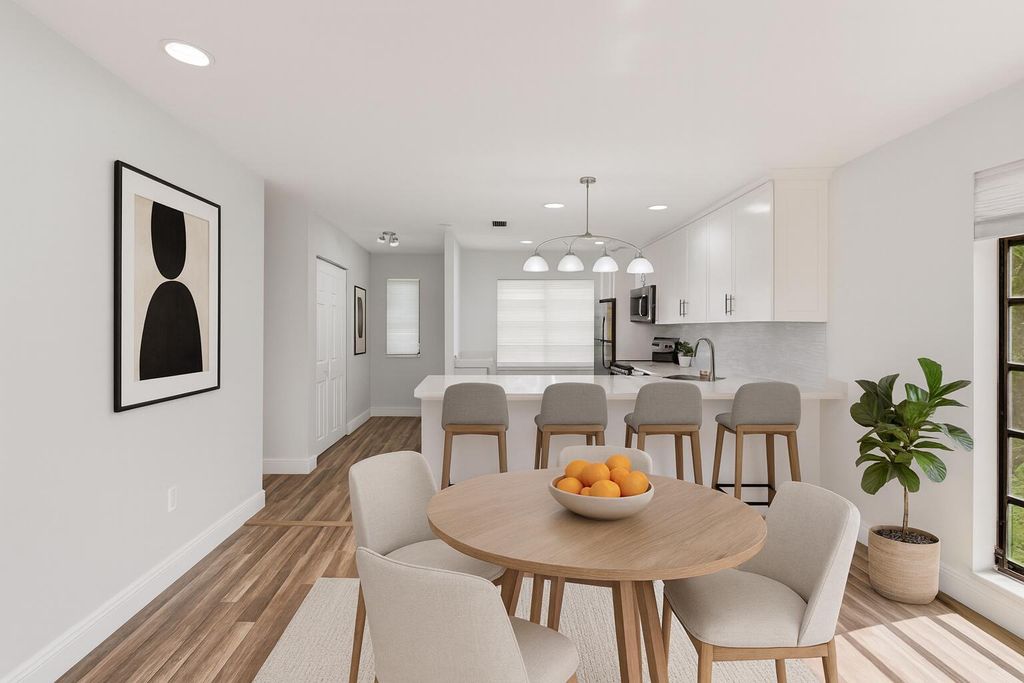 Photo of 8536 Casa Del Lago #49-B, Boca Raton, FL 33433 (MLS # R11155421)