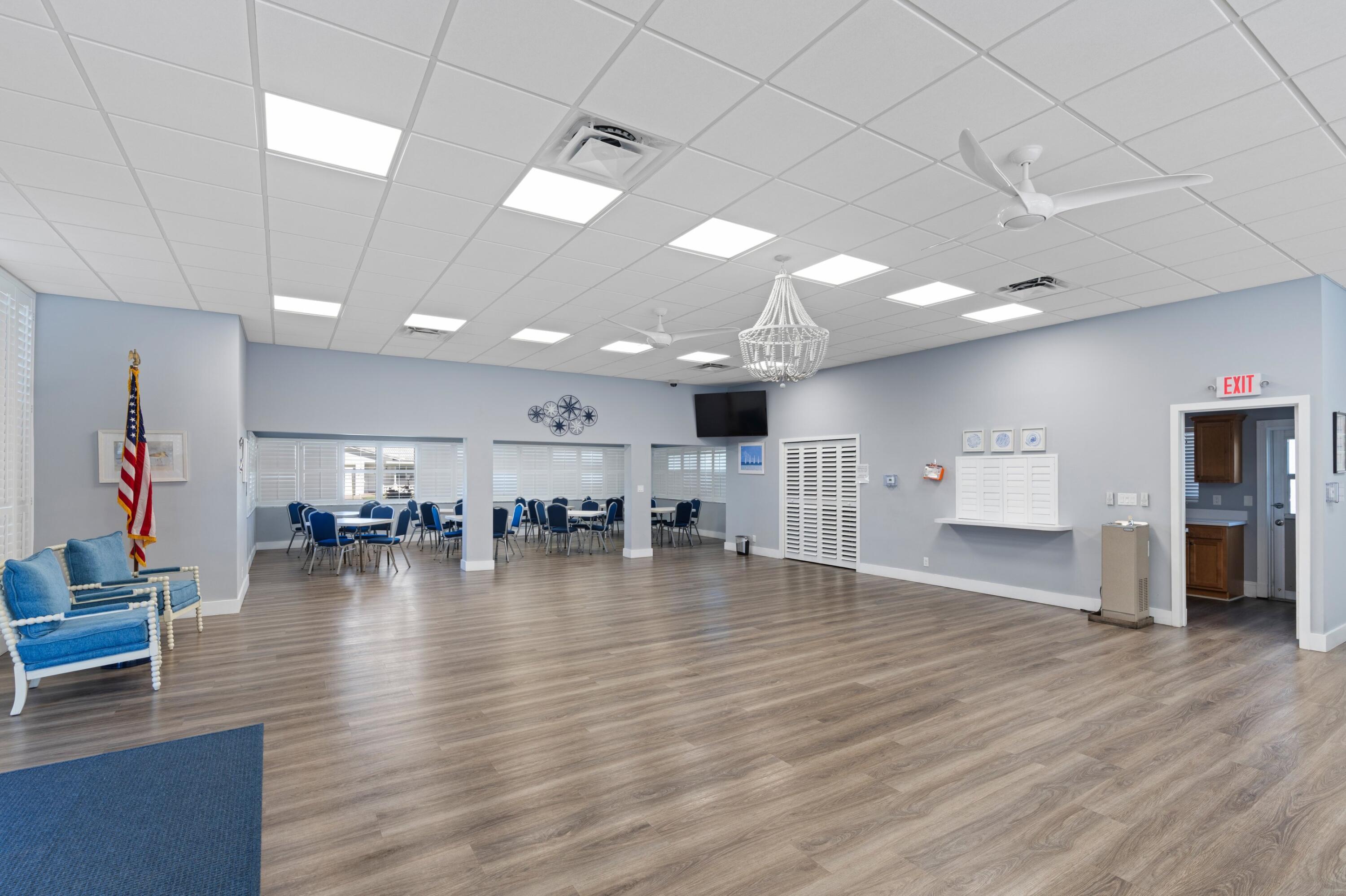 PALM BEACH LEISUREVILLE SEC 9 - Residential