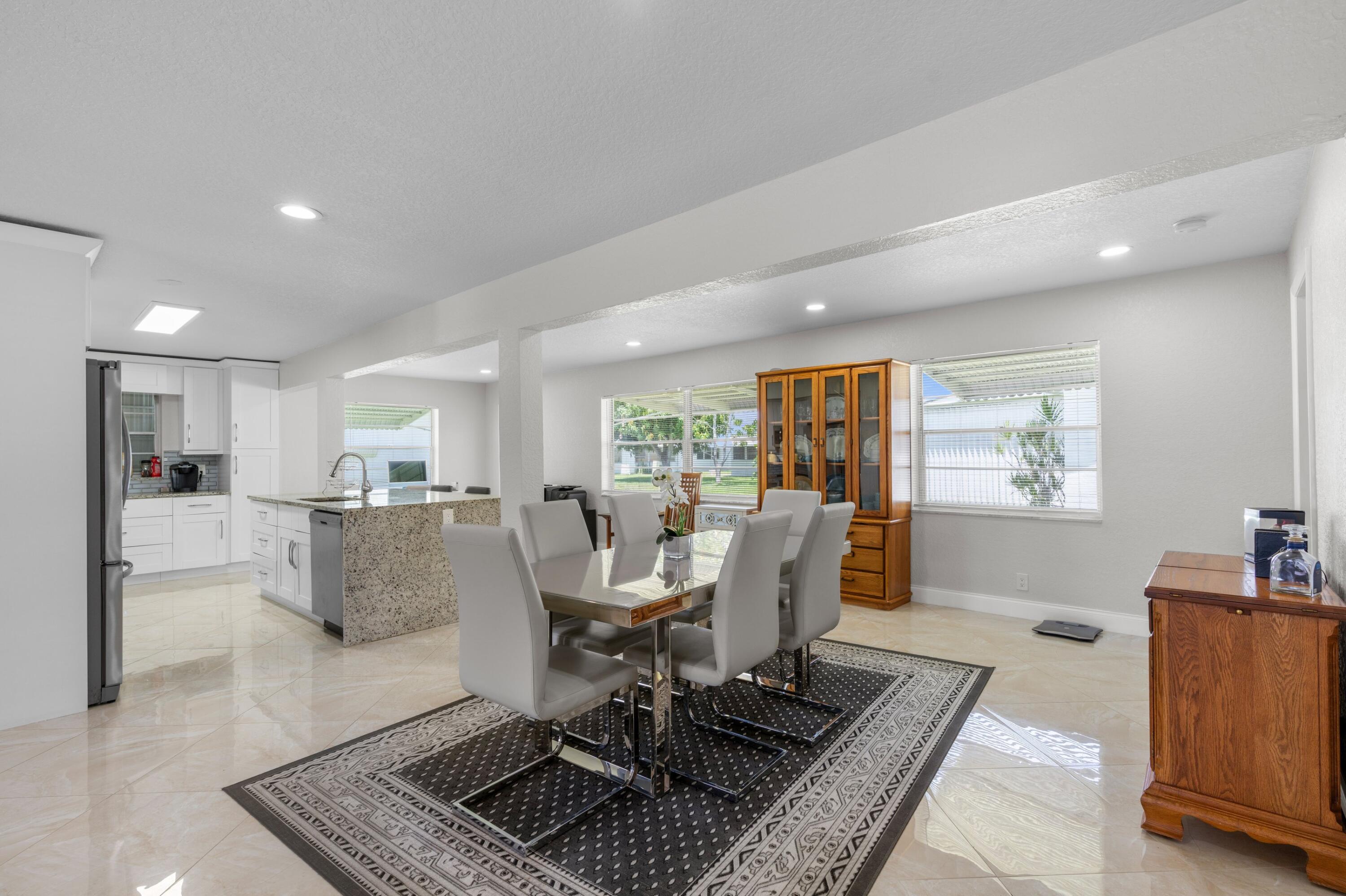PALM BEACH LEISUREVILLE SEC 9 - Residential