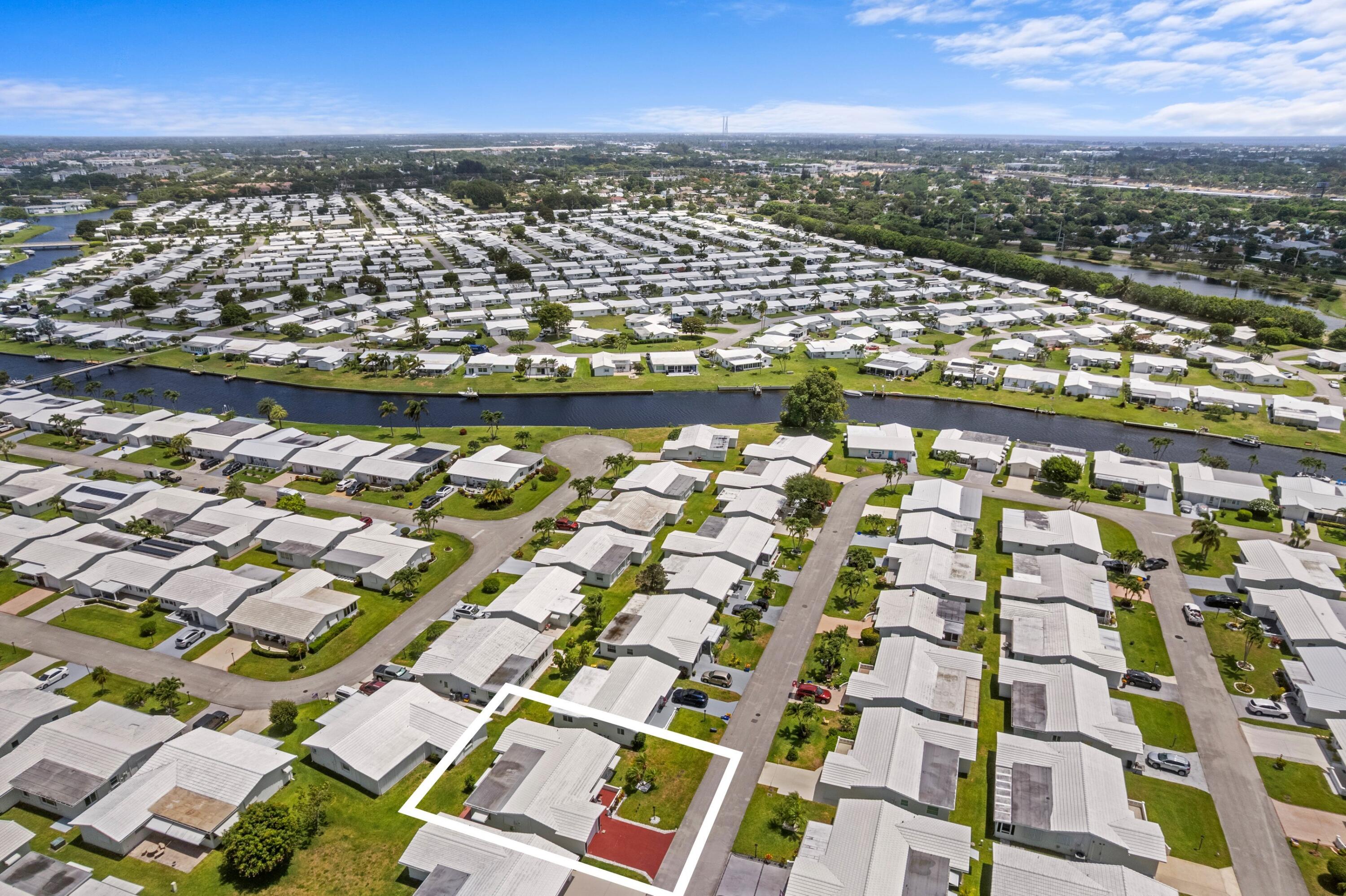 PALM BEACH LEISUREVILLE SEC 9 - Residential