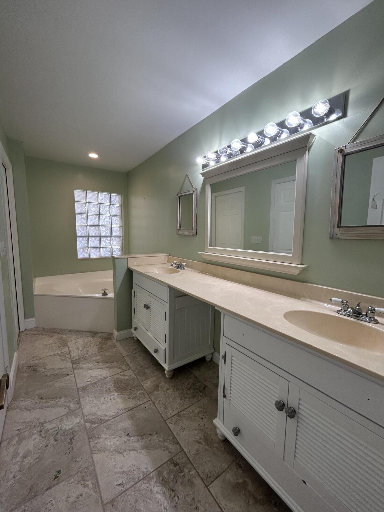 6376 Breckenridge Circle