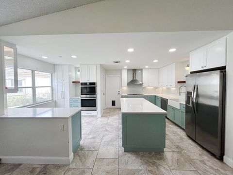 Photo of 6376 Breckenridge Circle, Lake Worth, FL 33467 (MLS # B26012495)