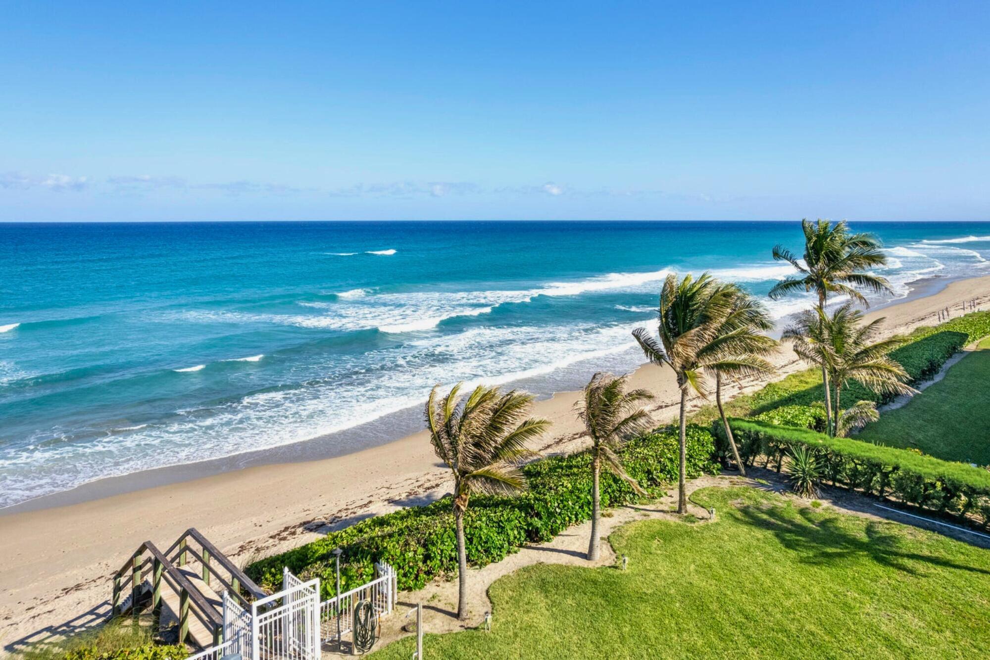 LA RENAISSANCE - Residential Lease
