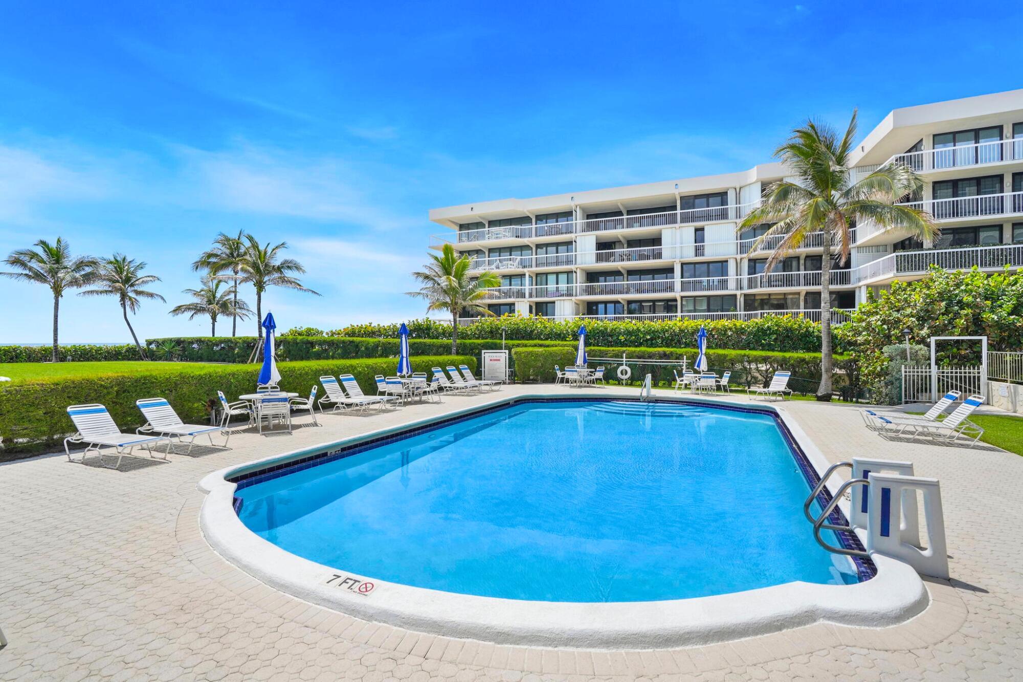 LA RENAISSANCE - Residential Lease