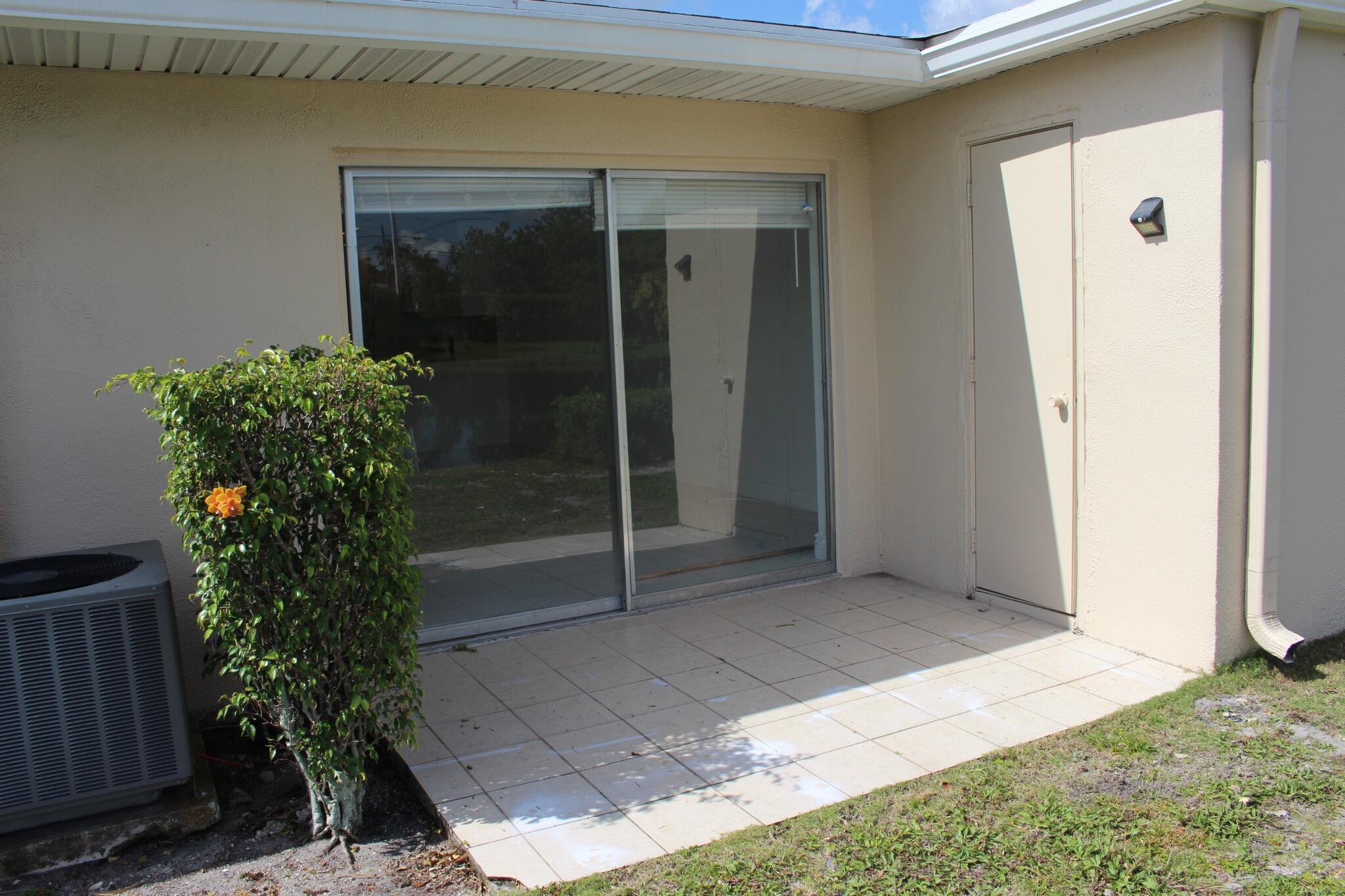 BOCA LAKES CONDO - Residential