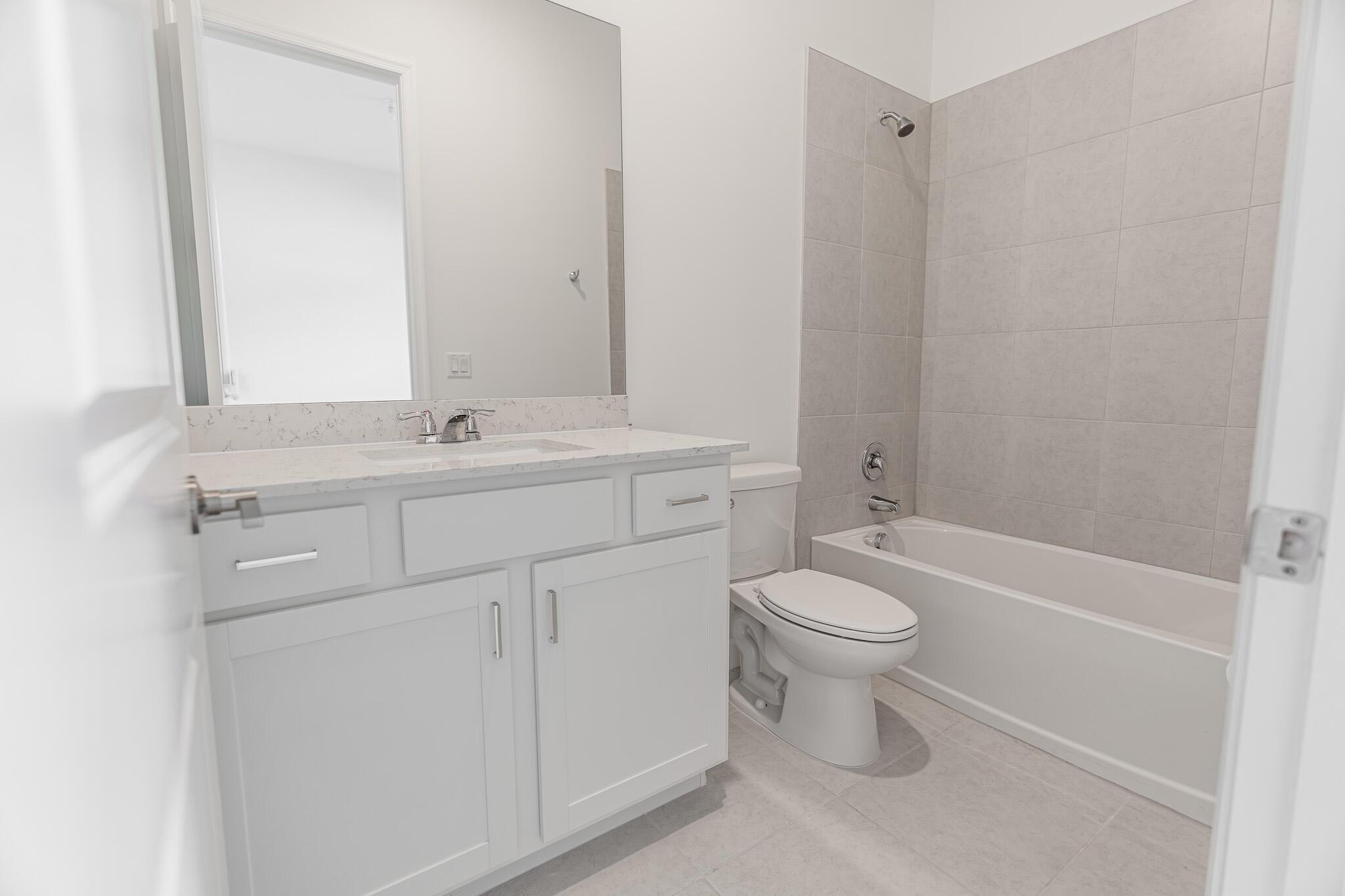 REPLAT OF VERANDA PRESERV - Residential Lease