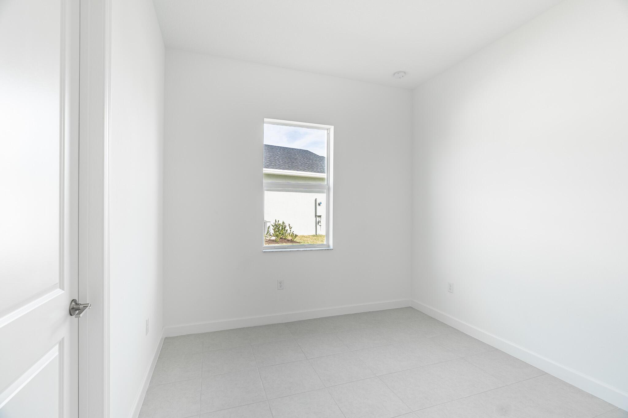 REPLAT OF VERANDA PRESERV - Residential Lease