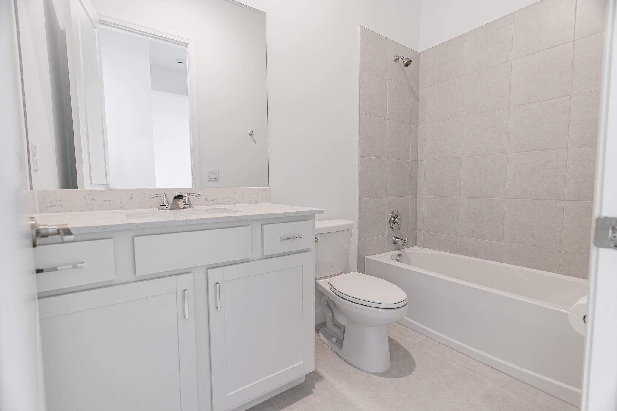 REPLAT OF VERANDA PRESERV - Residential Lease