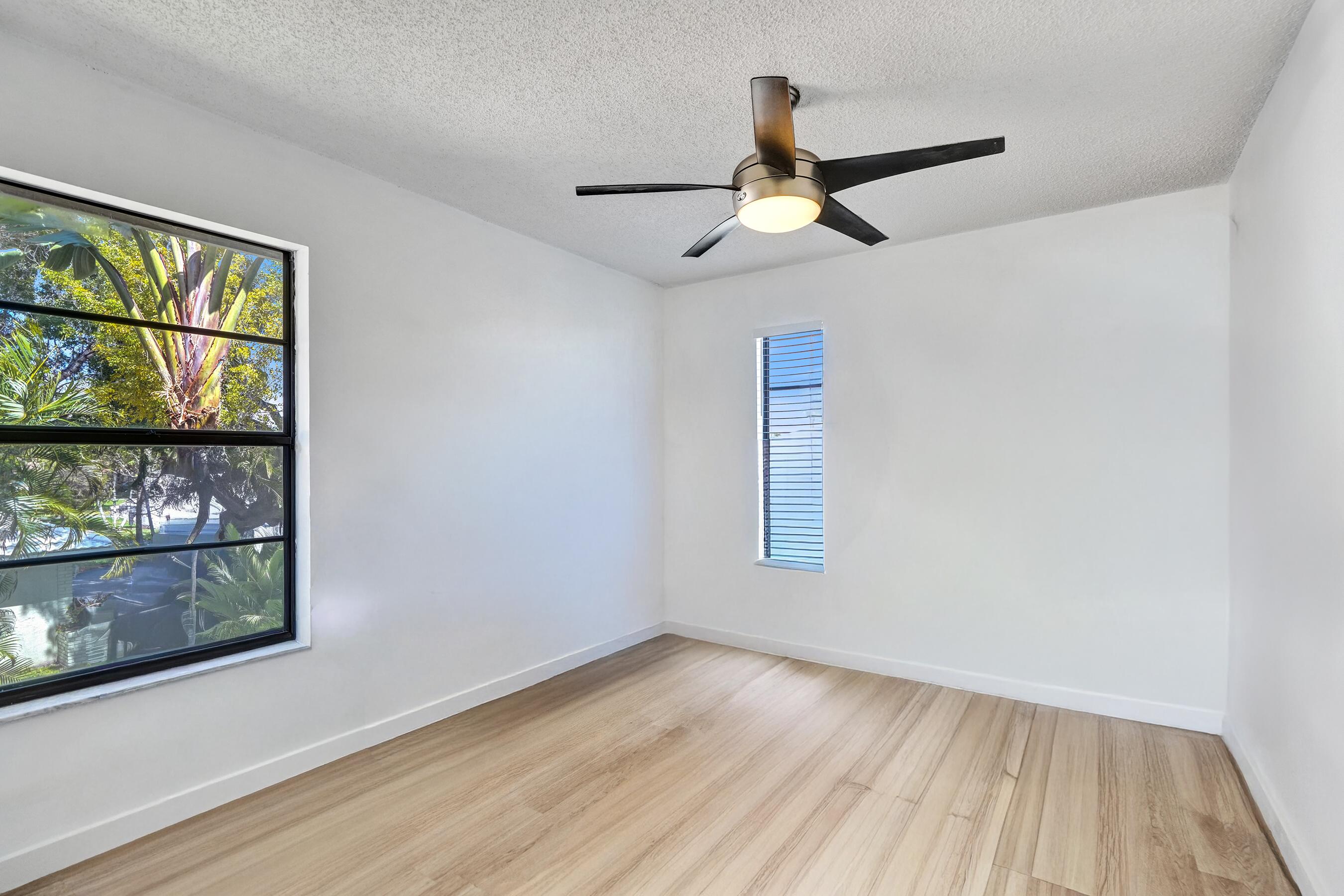 CYPRESS RUN - Residential