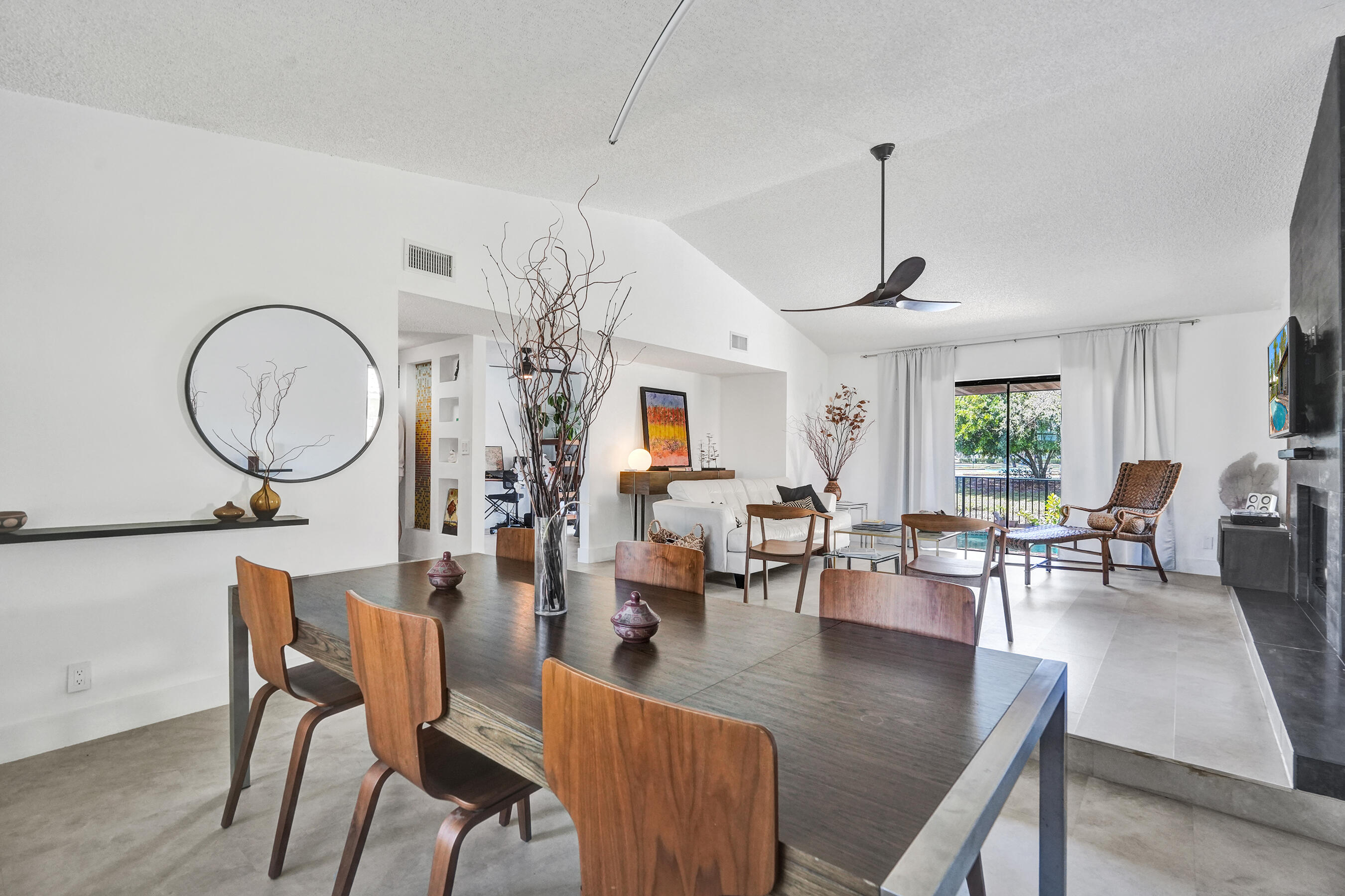 CYPRESS RUN - Residential