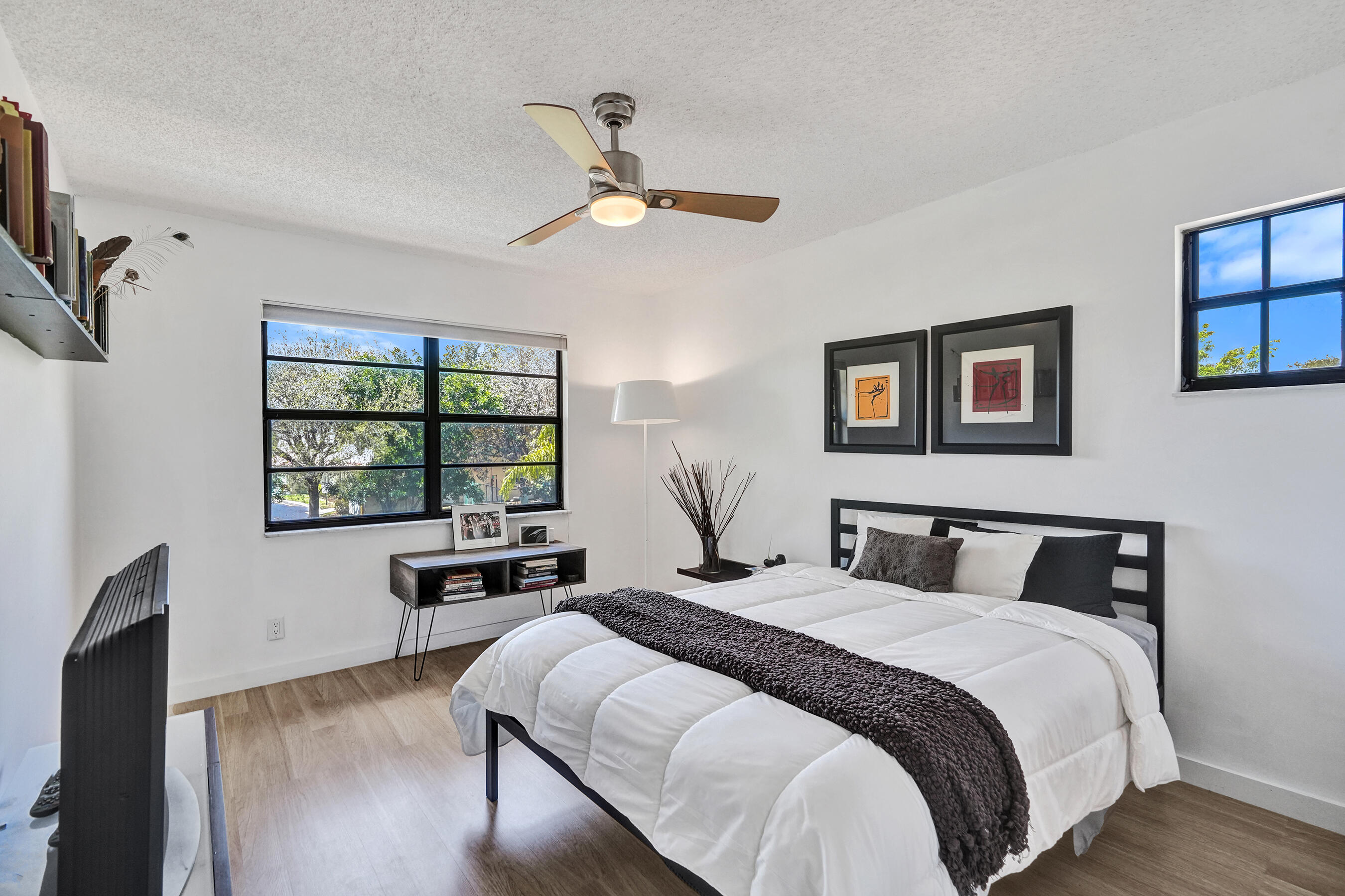 CYPRESS RUN - Residential